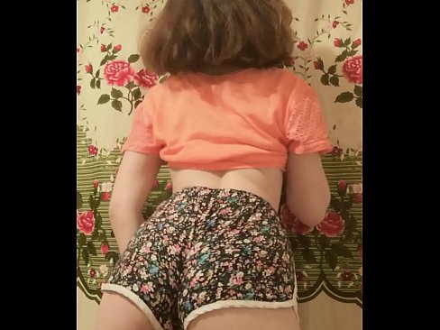 ❤️ Mtoto mchanga mtamu akivua kaptula yake kwenye kamera Pononi kuu kwa sw.desixxxtube.ru ﹏